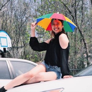 Meet your Posher, Pamela